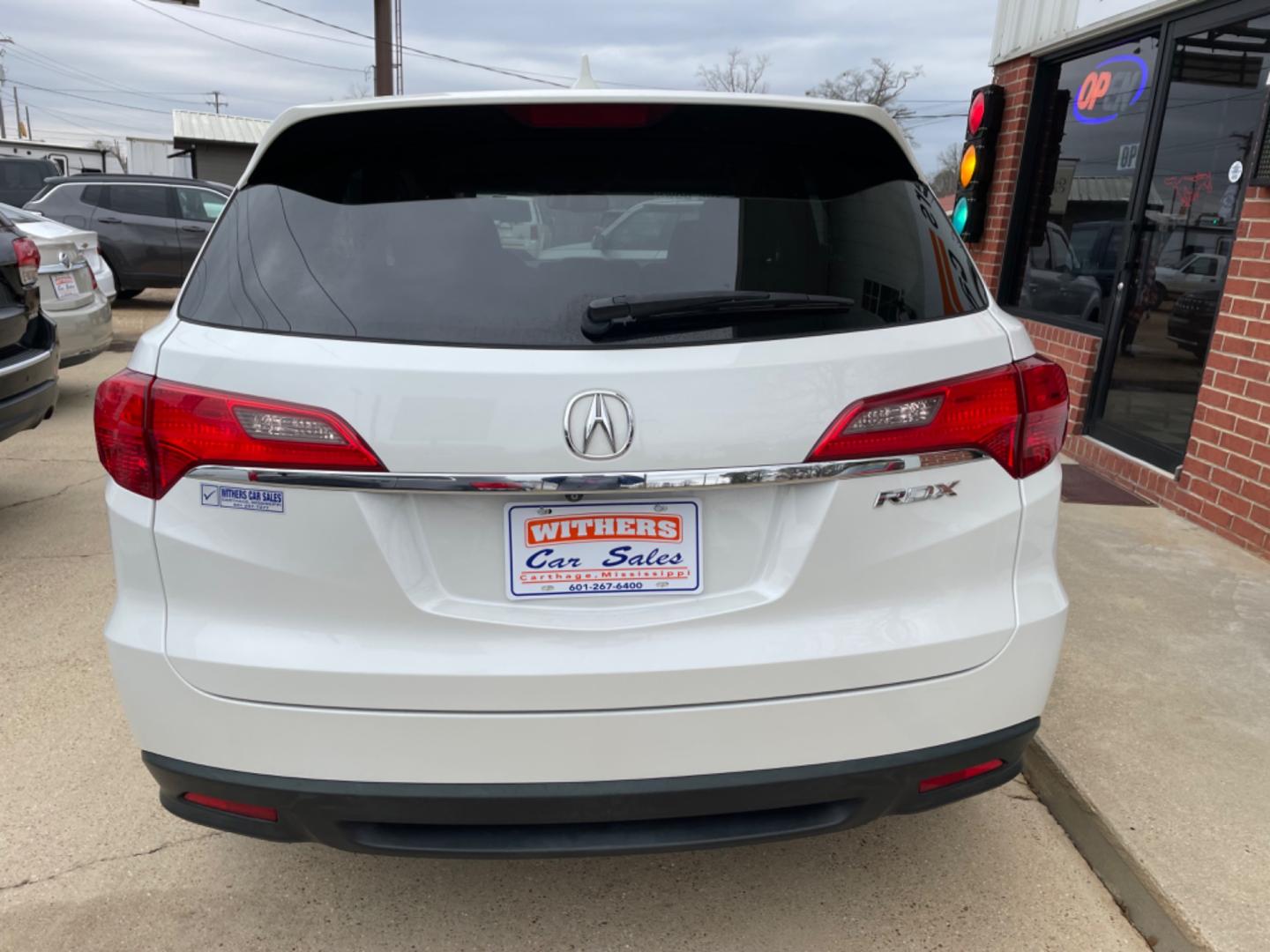 2014 Acura RDX 6-Spd AT (5J8TB3H3XEL) with an 2.3L L4 DOHC 16V engine, 6-Speed Automatic transmission, located at 204 Hwy. 16 East, Carthage, MS, 39051, (601) 267-7277, 0.000000, 0.000000 - Photo#3